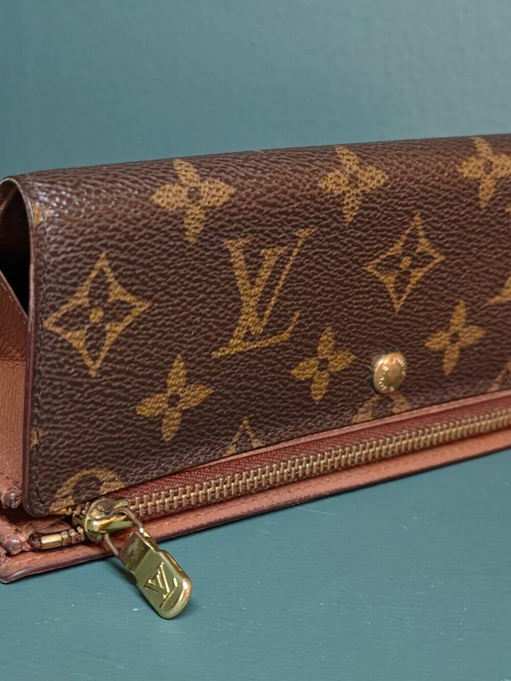 Authentic Louis Vuitton Monogram Portefeuille Sarah Long Bifold Wallet